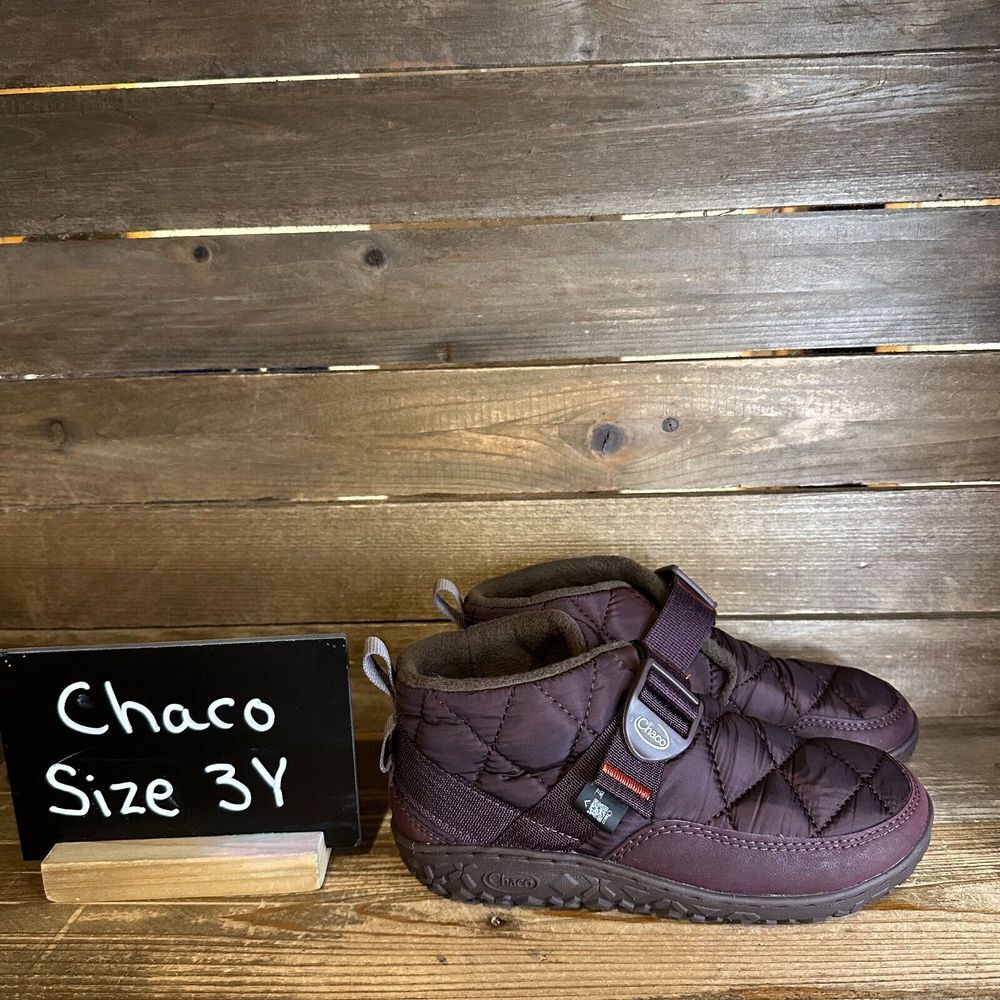 New NWOB Big Kids Chaco Ramble Puff Ankle Outdoor Ankle Boots Booties Size 3 Y